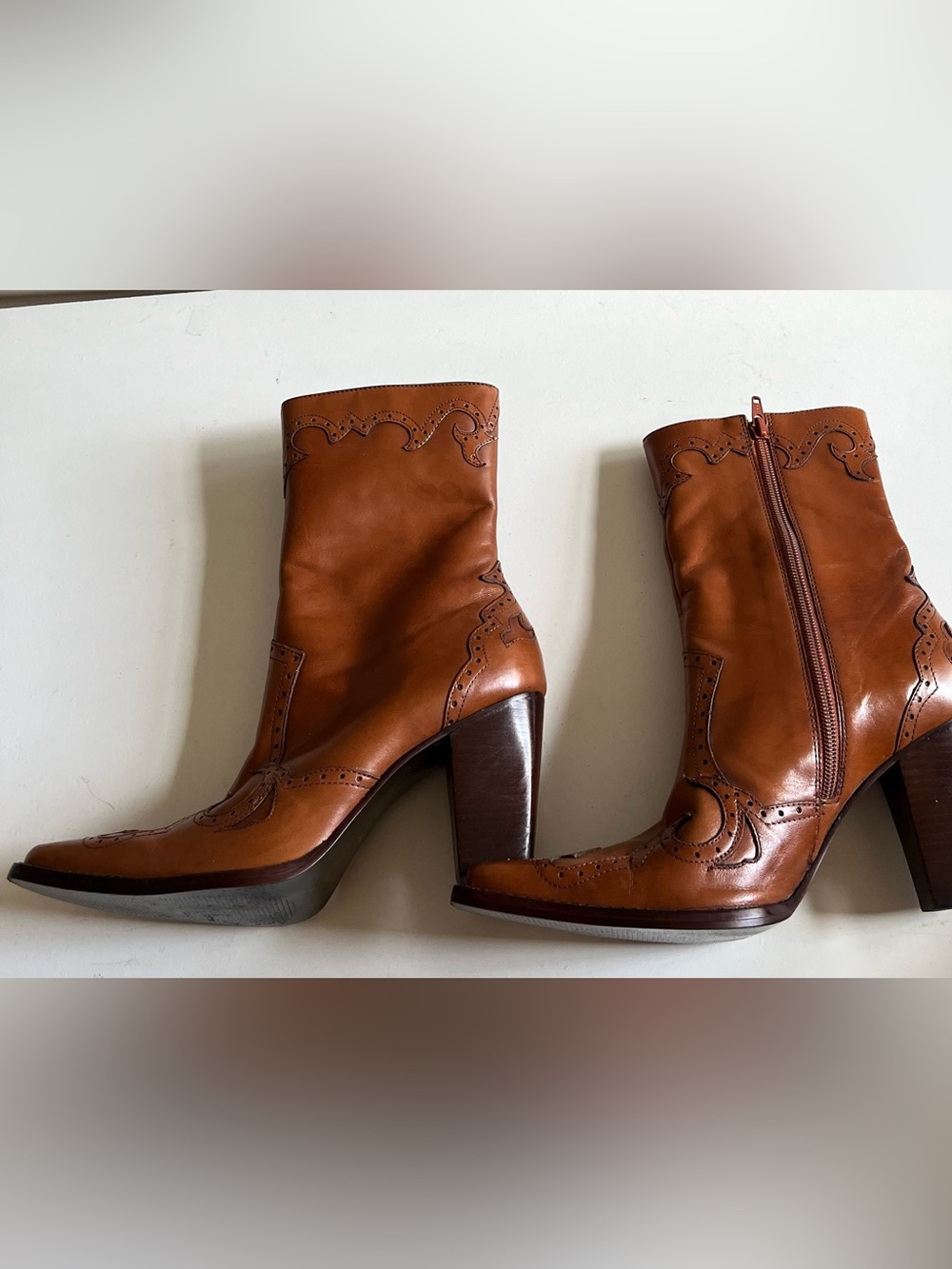 Vintage Leather Eddie Bauer Western Cowgirl boots high block heel wingtip design - Picture 3 of 12